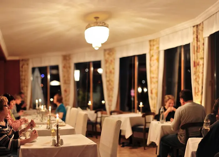 アパート Behrens