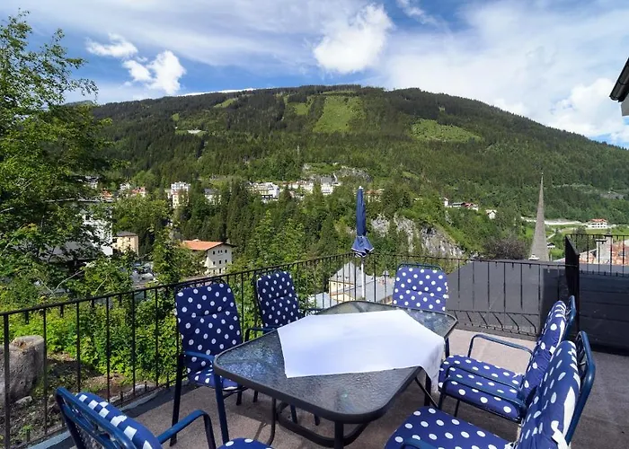 Behrens アパート